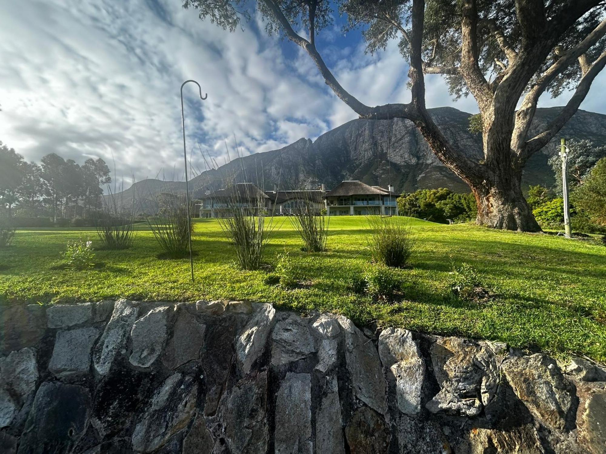 The Thatch House Boutique Hotel, Hermanus Exterior foto